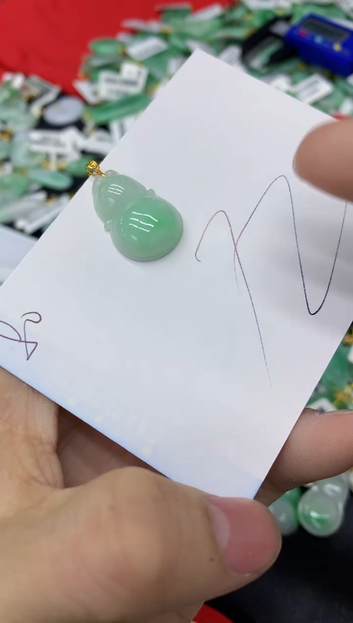 【闪购商品】翡翠颈饰18K金镶嵌1111111111