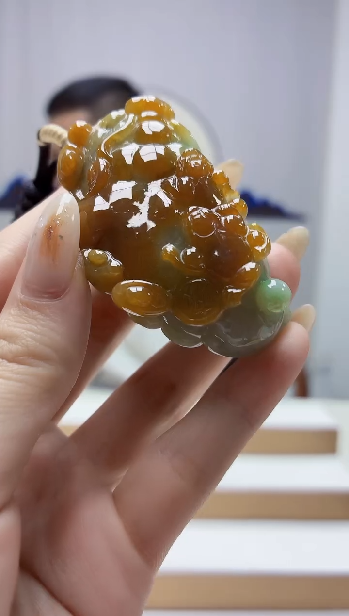 未镶嵌定制翡翠4898jw-毛货挂件183