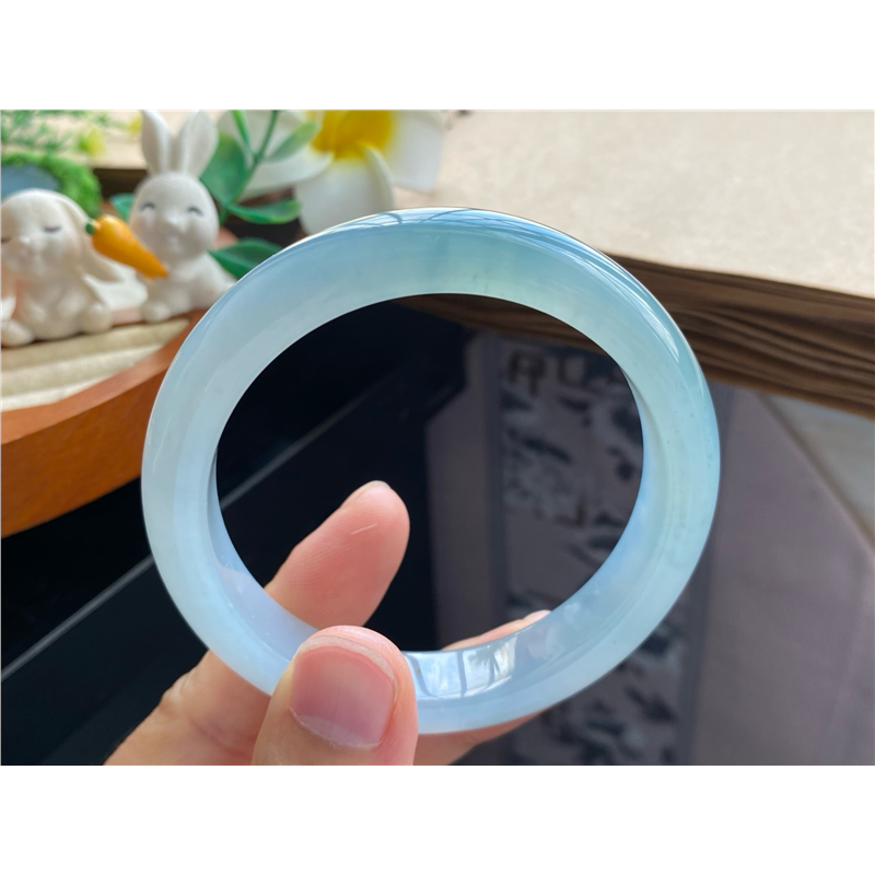 天然翡翠10.01批冰蓝水果冻镯8797号57.5-12-8.5 这天然翡翠手镯