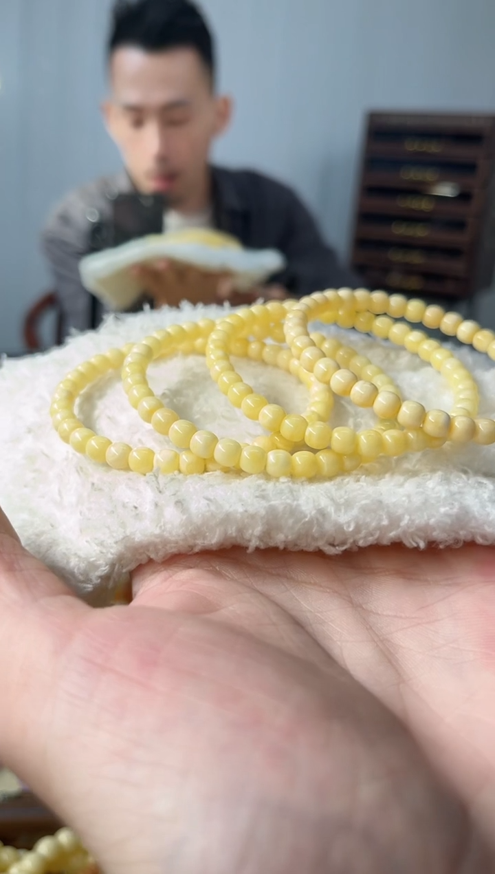 裸石琥珀未镶嵌琥珀蜜蜡（多样性发其一）