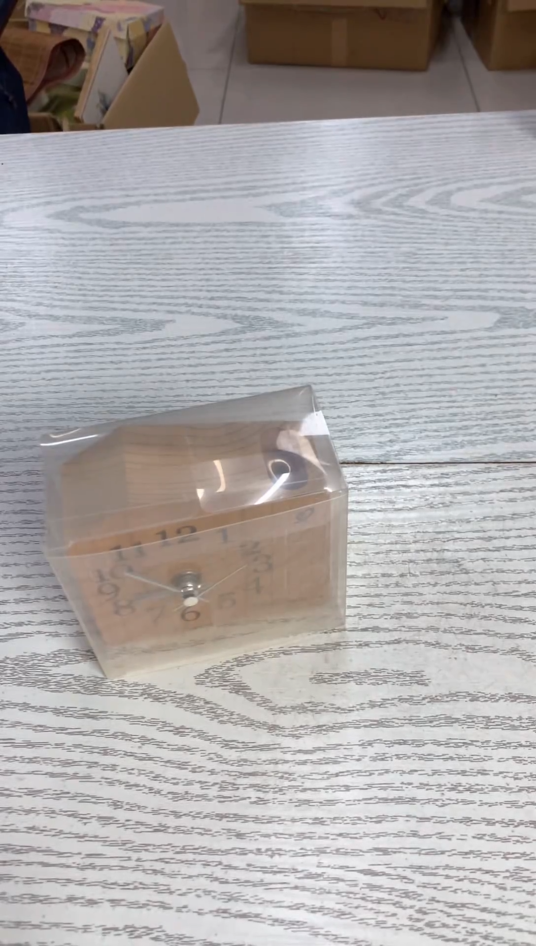 默认微瑕，不退不换，介意勿拍