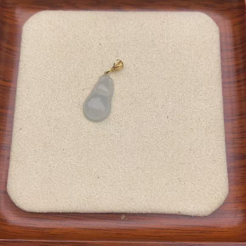 天然缅甸翡翠18K扣头葫芦