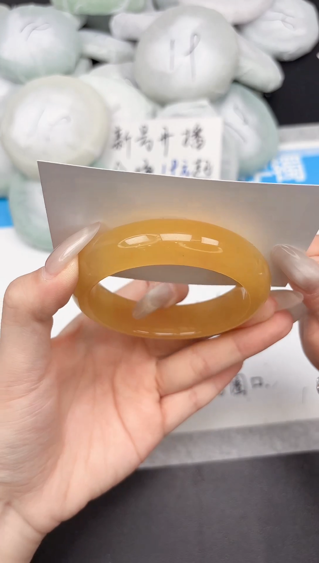 未镶嵌手镯石英质玉160-58.7
