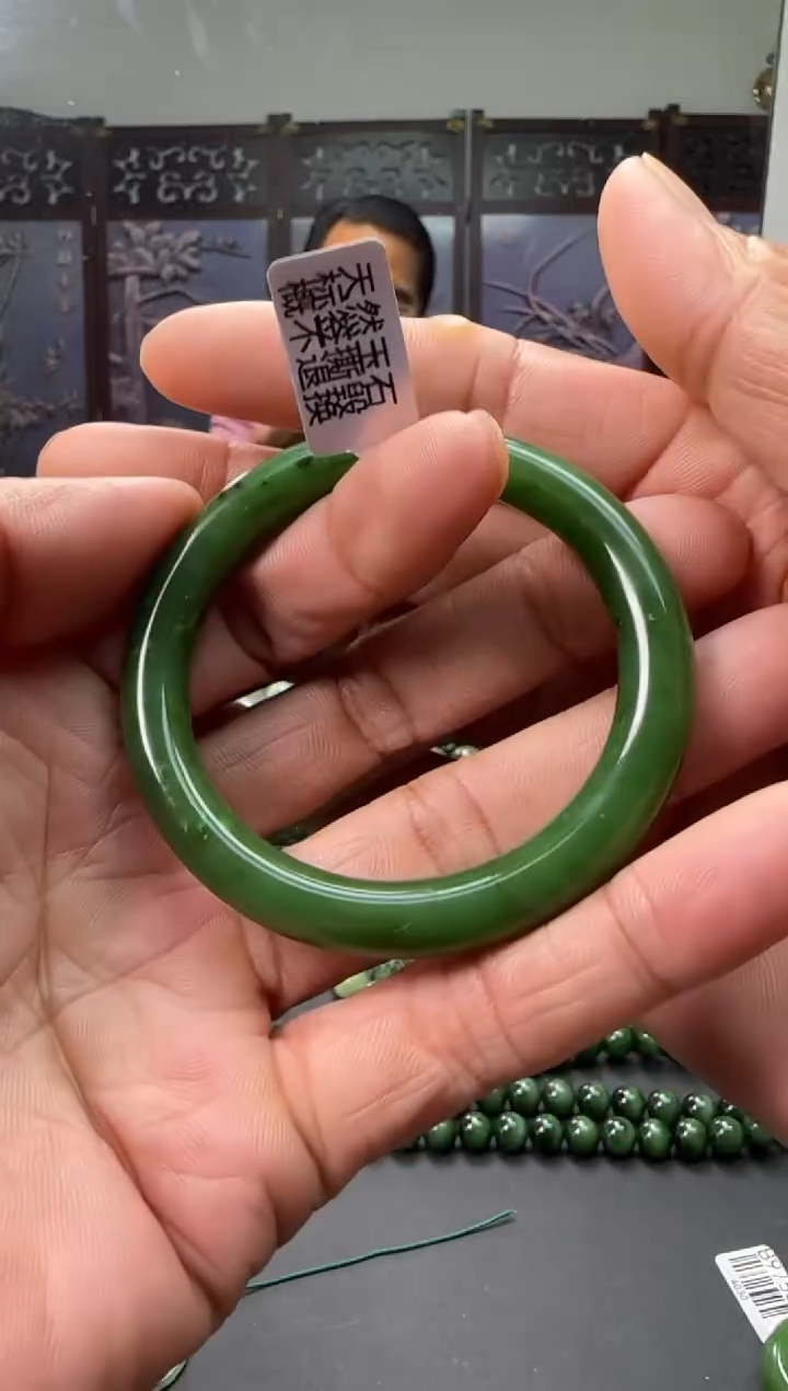 未镶嵌和田玉珠宝奇石手镯