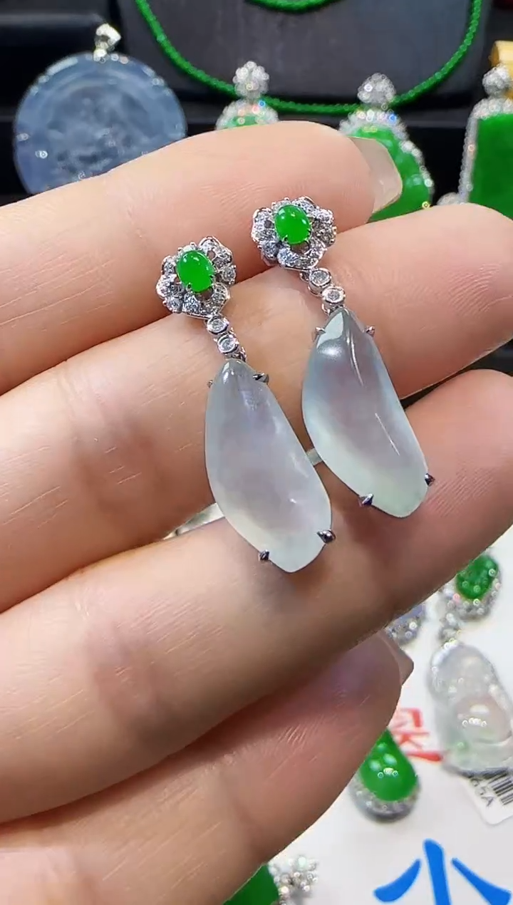 【闪购商品】翡翠耳饰18K金镶嵌耳钉