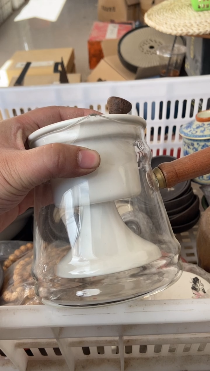 杯子瓷无运费险有瑕疵的摄影的产品有使用过的痕迹有点脏介意勿拍