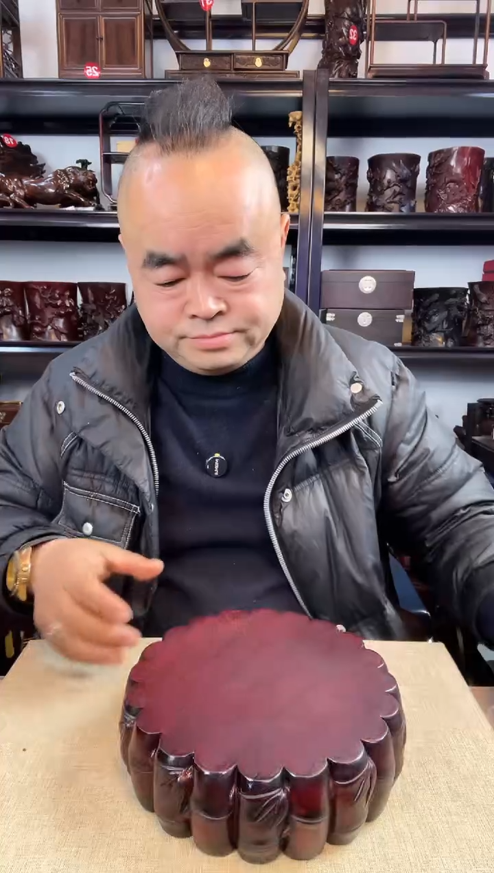 木老李红木工艺品299瑕疵