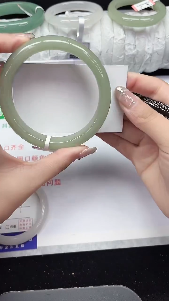 未镶嵌手镯石英质玉329-65/66