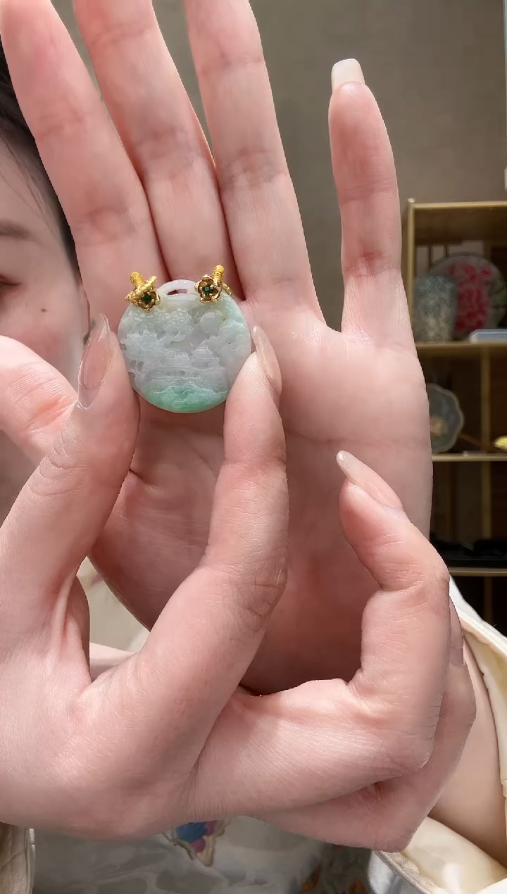 【闪购商品】翡翠颈饰未镶嵌吊坠