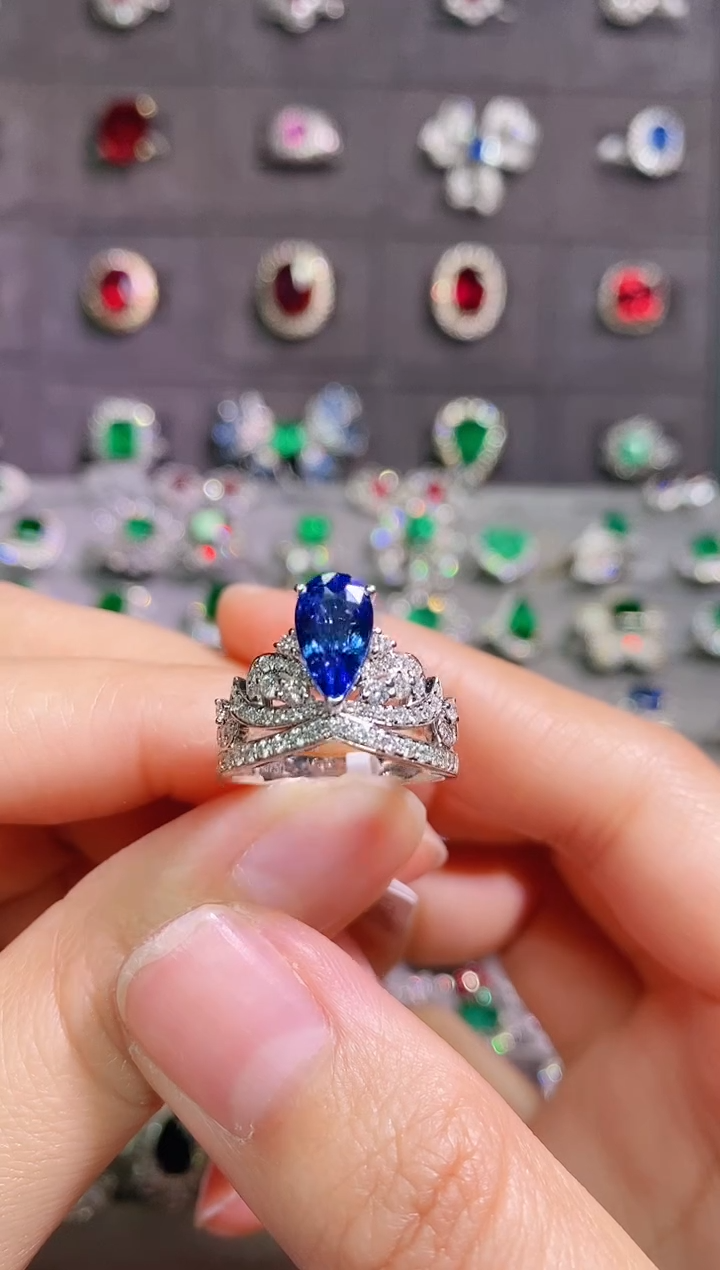 【闪购商品】蓝宝石18K金戒指18K金镶嵌--