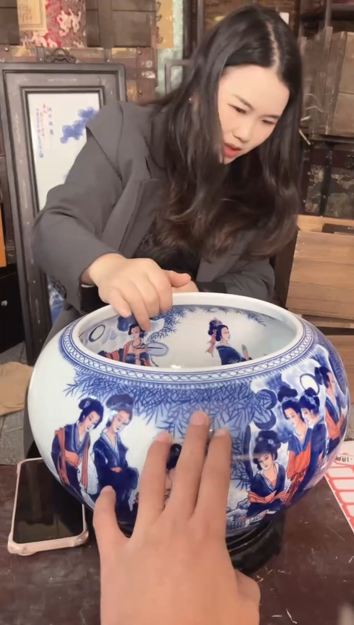 陶景德镇陶瓷摆件C027