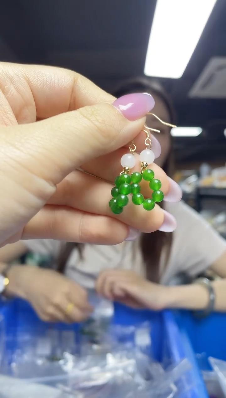 和田玉银S925镶嵌耳饰（多样性发一件）