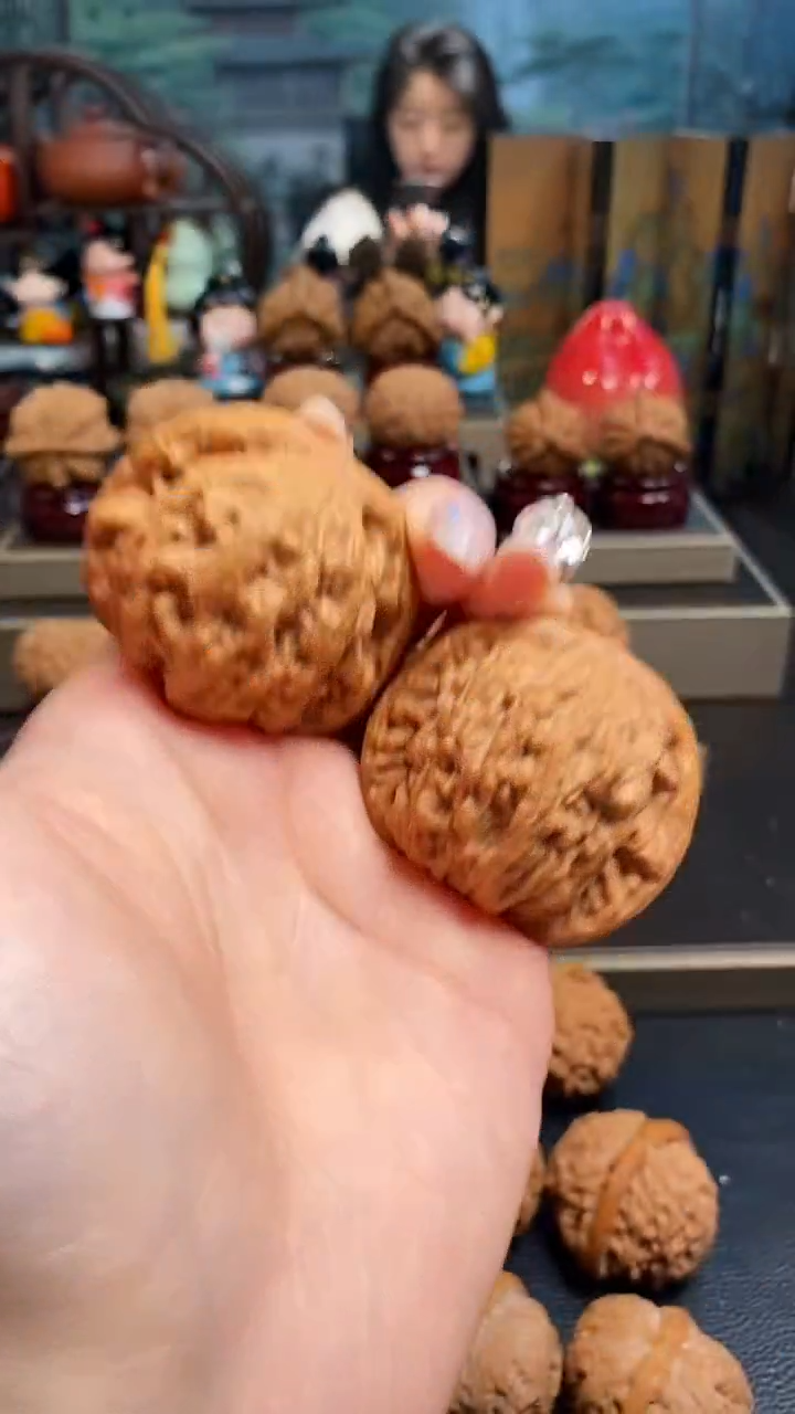 【闪购商品】文玩核桃吊坠A328麦穗虎头43