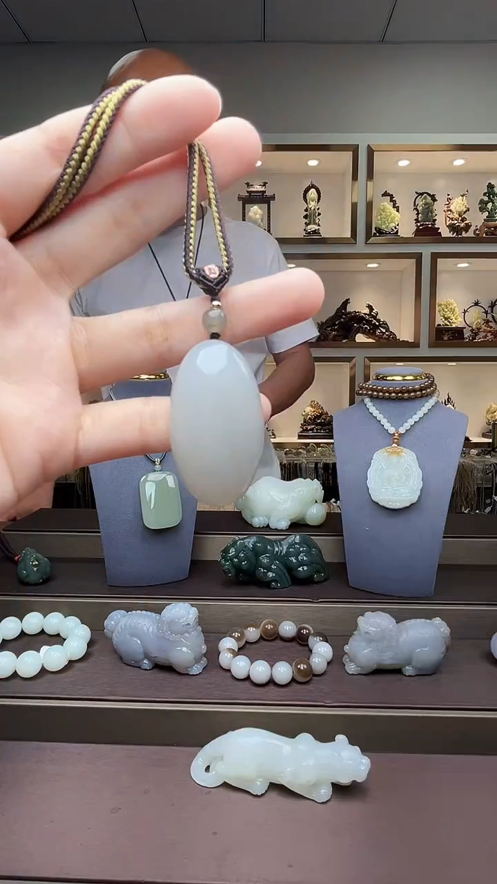 和田玉未镶嵌挂件苏