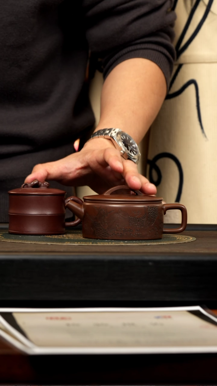 【闪购商品】紫砂茶壶HT 革紫泥 椭圆汉瓦 251cc