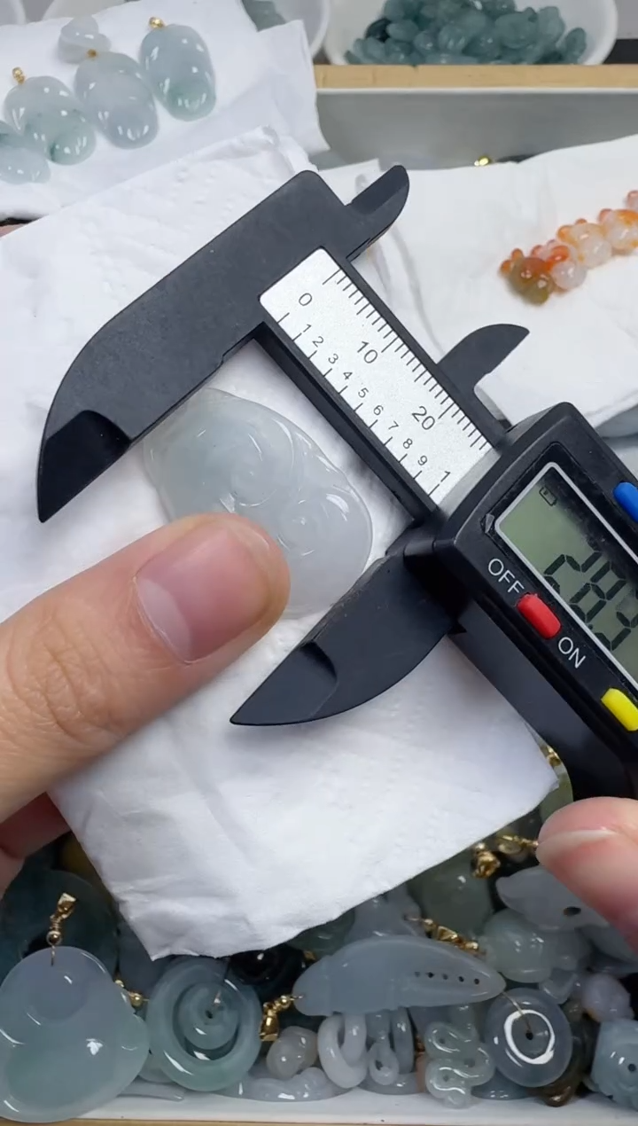 散珠翡翠68号，A货翡翠
