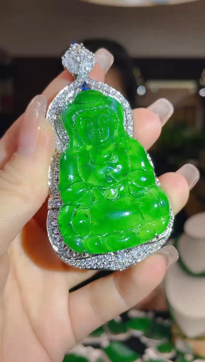 【闪购商品】翡翠吊坠(不含链)未镶嵌多样性发其一