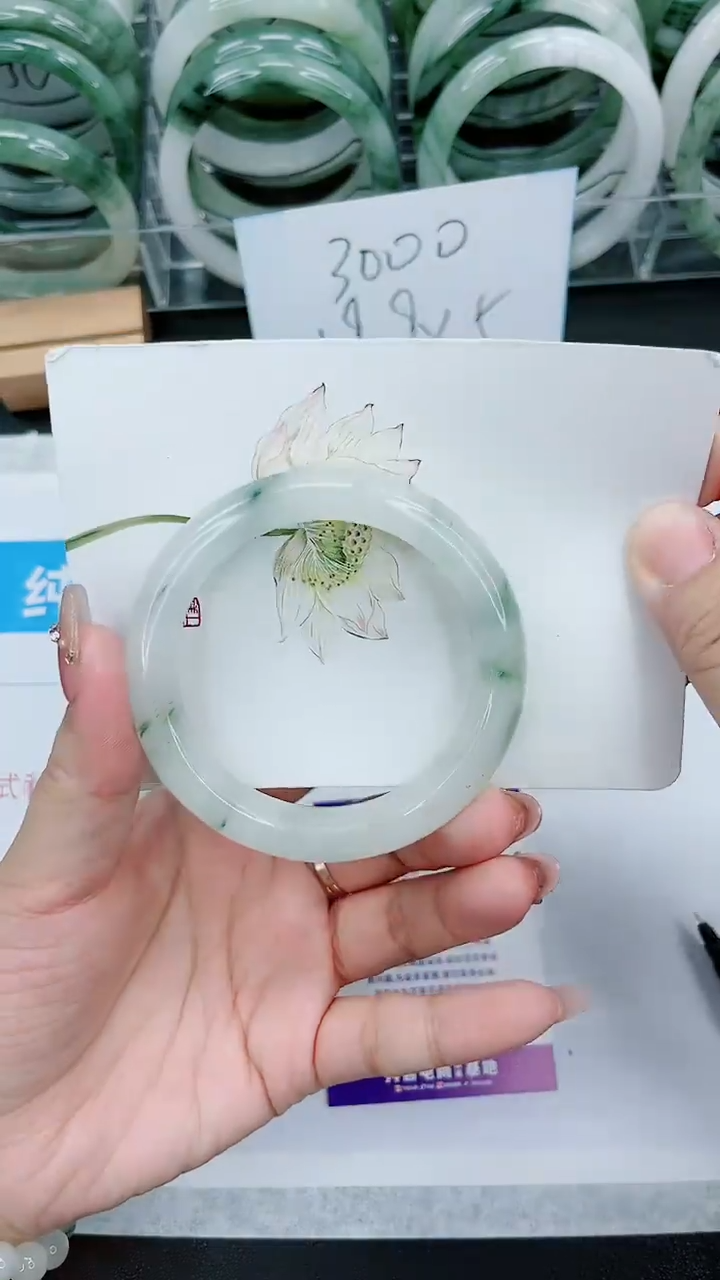 【闪购商品】石英质玉手镯未镶嵌114号/54-55圈