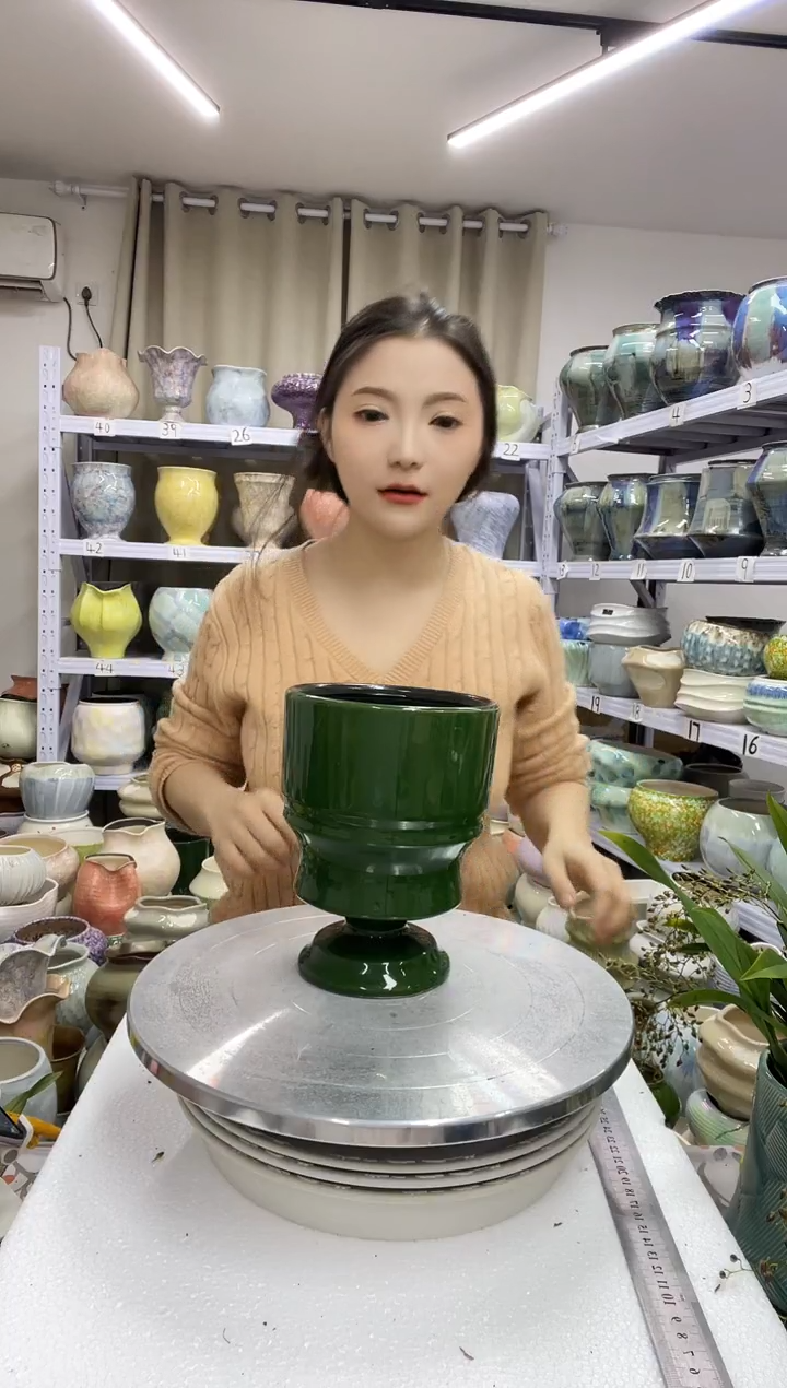 【12.18】花盆链接 高：17  口：12