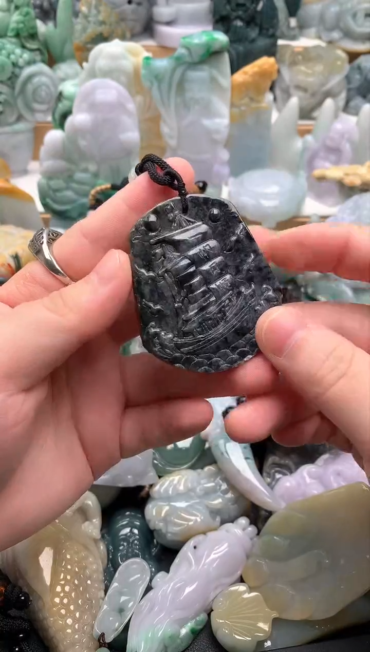 吊坠(不含链)未镶嵌翡翠1