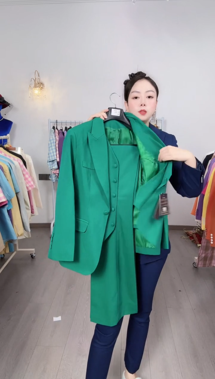 M码喇叭裤三件套（默认微瑕、不退不换）