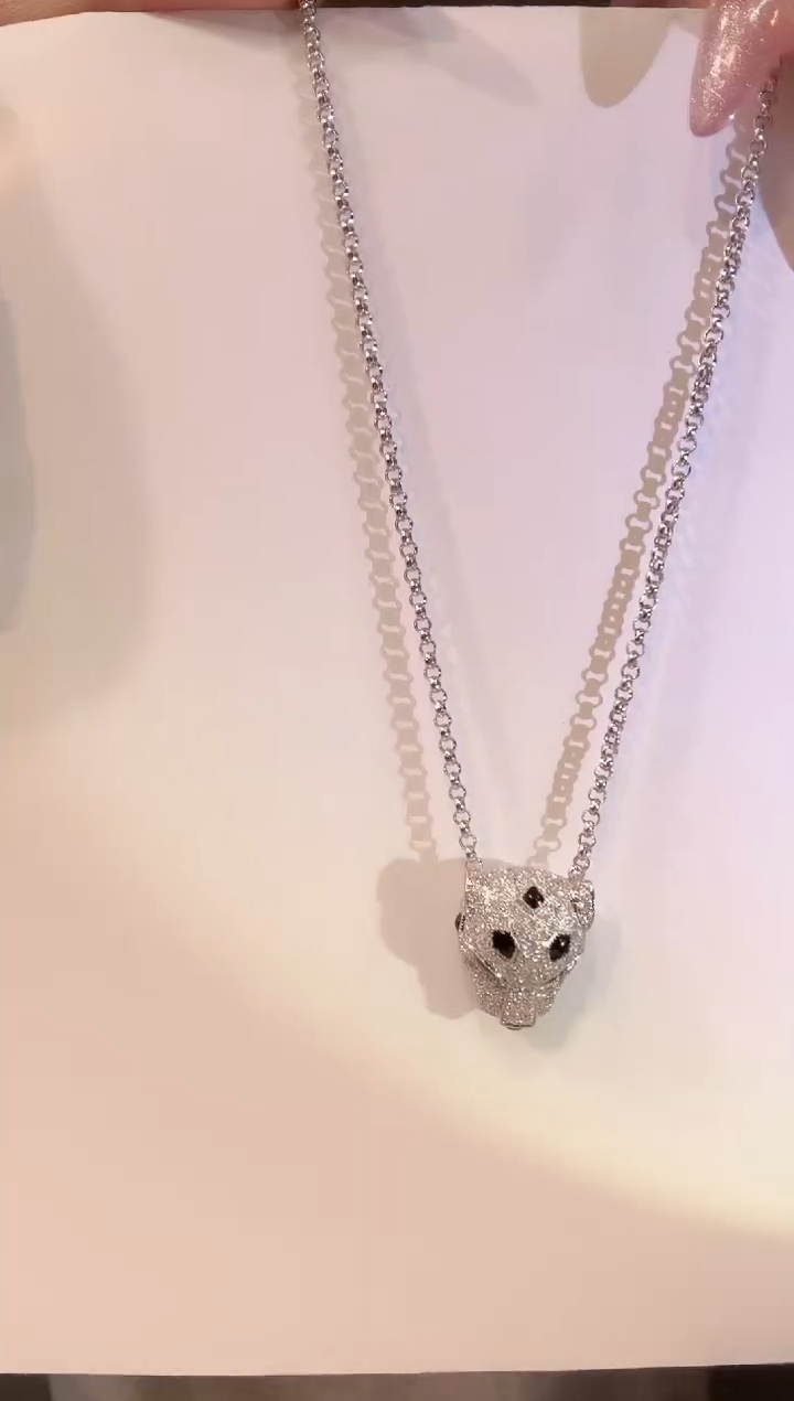 【闪购商品】钻石项链18K金镶嵌豹子头
