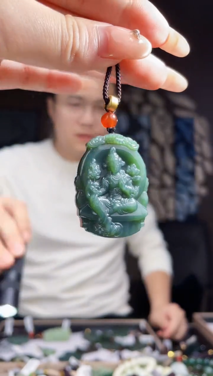 【闪购商品】和田玉颈饰未镶嵌拍一发一