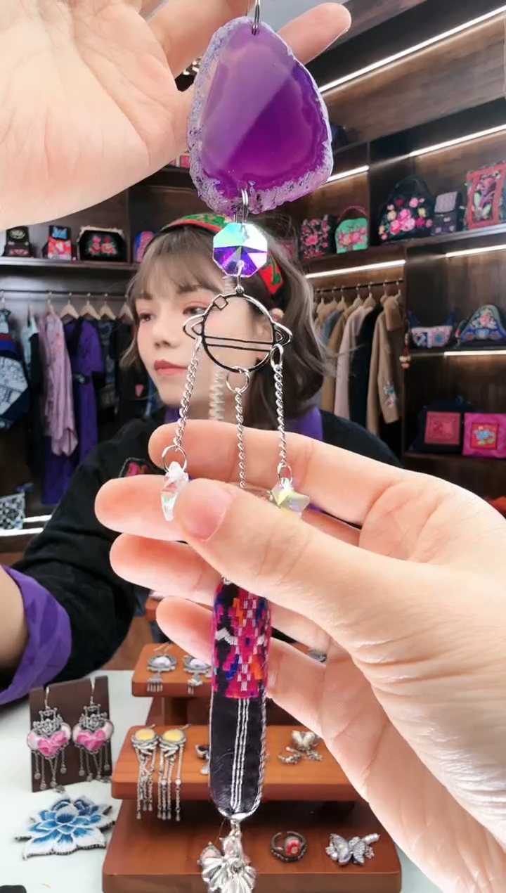 【闪购商品】织绣158蚩梦苗族古绣