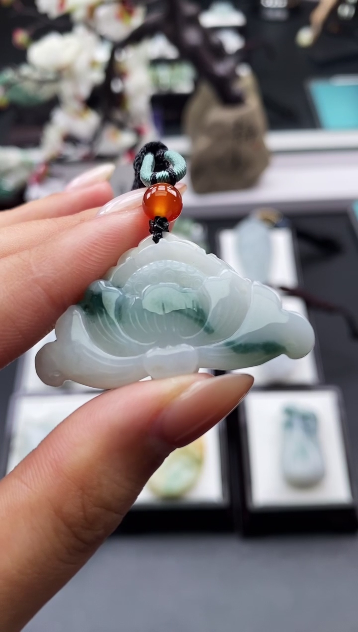 【闪购商品】翡翠颈饰未镶嵌天然缅甸A货翡翠