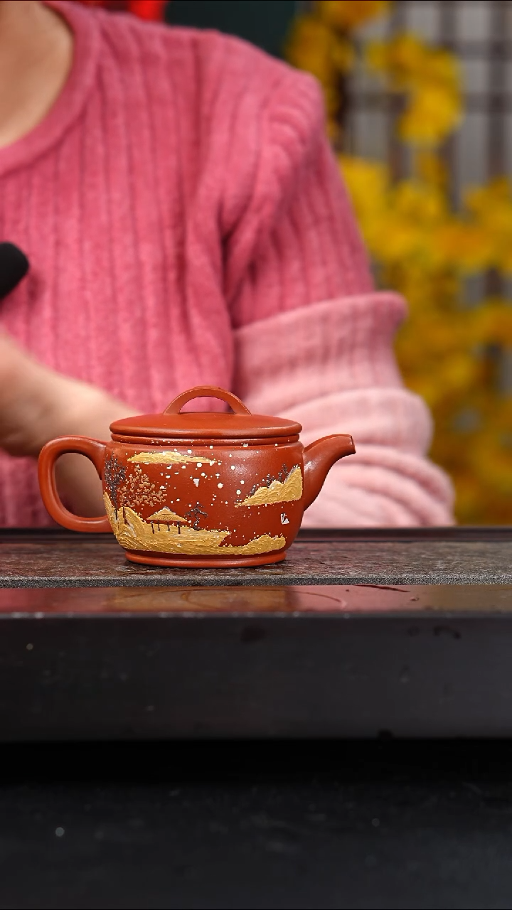 茶壶紫砂赵庄朱泥汉瓦泥绘180cc吴国仙