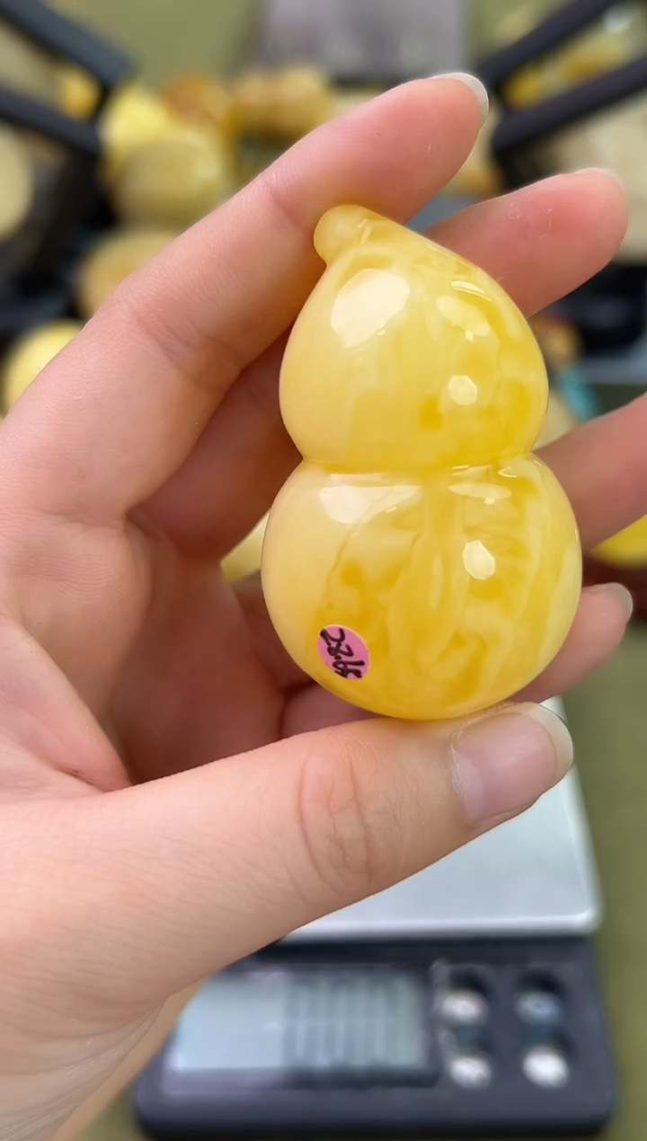 裸石琥珀未镶嵌琥珀蜜蜡吊坠