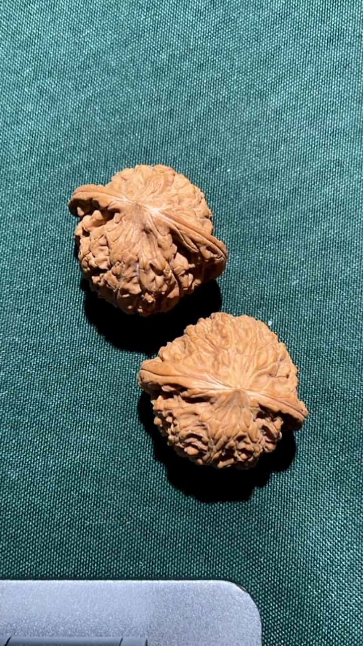 吊坠文玩核桃磨盘多样发货 18HT-004