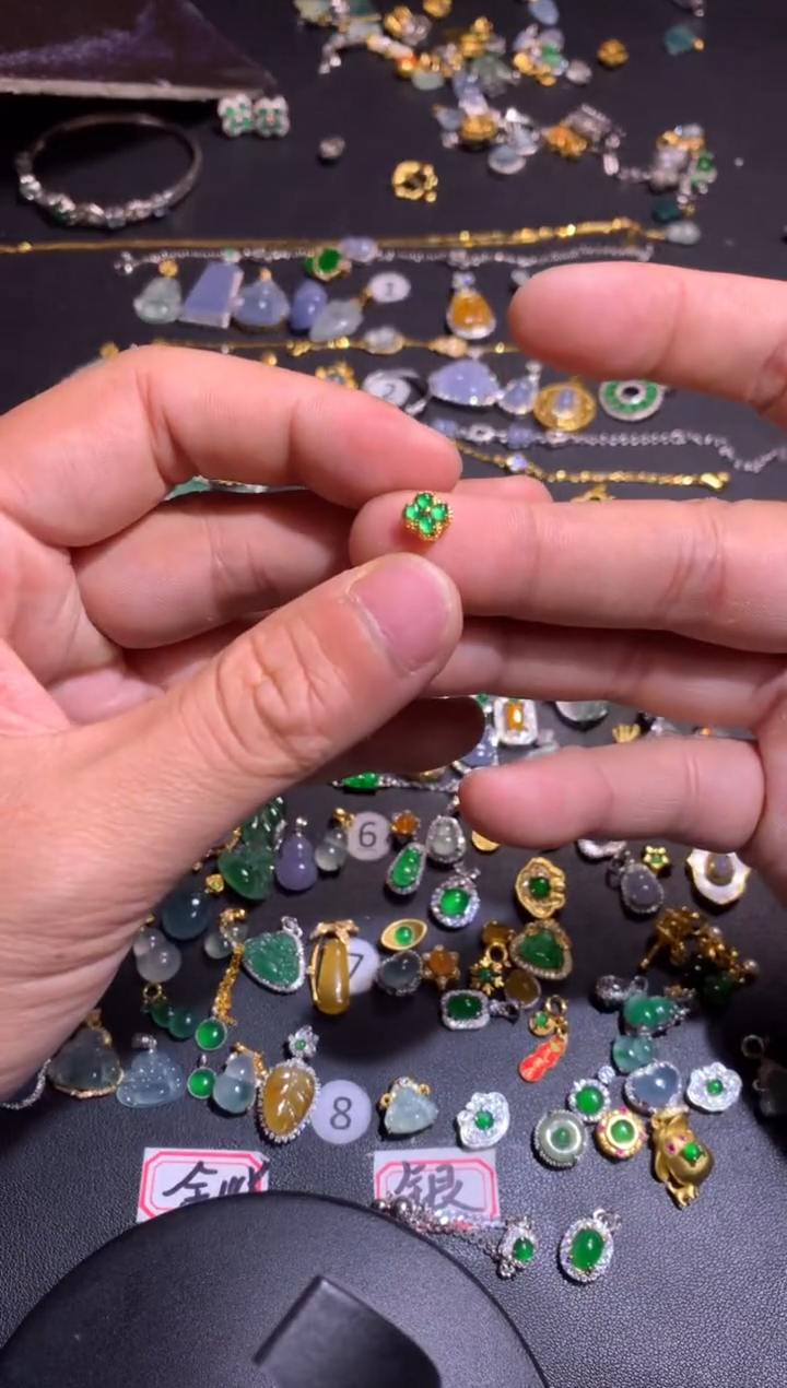 【闪购商品】翡翠吊坠(不含链)银S925镶嵌1