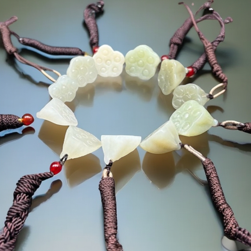 保真和田玉莲蓬时尚吊坠百搭精雕拍一发一手工精致气质