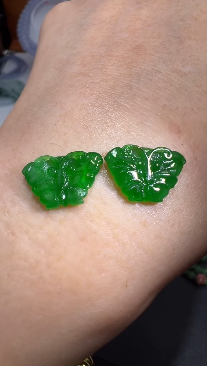 【闪购商品】定制翡翠未镶嵌8.8*14*2蝴蝶
