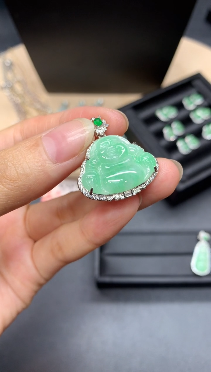 【闪购商品】翡翠吊坠(不含链)银S925镶嵌佛公【多样性发其一】