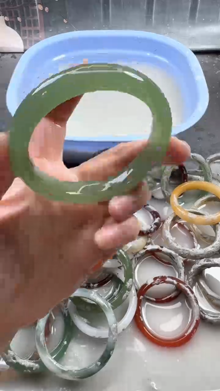 【闪购商品】石英质玉手镯未镶嵌102