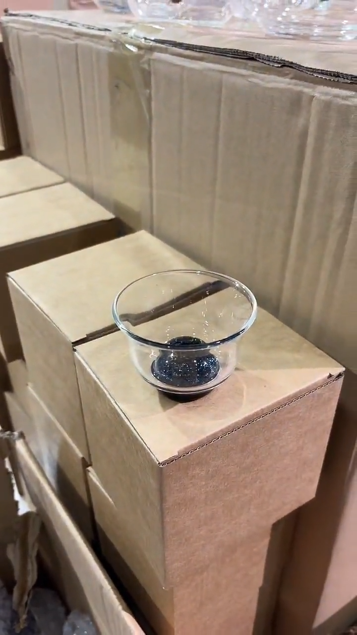 手工艺品琉璃黑金主人杯微瑕