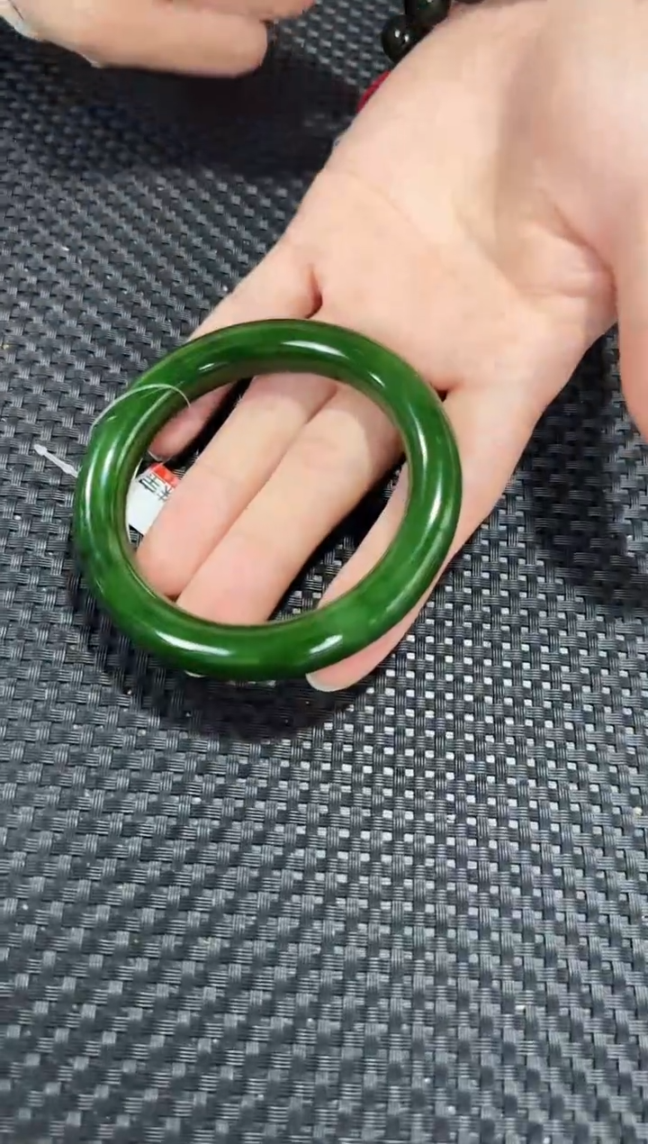 【闪购商品】和田玉（碧玉）手镯未镶嵌俄7老坑料圈口约57mm