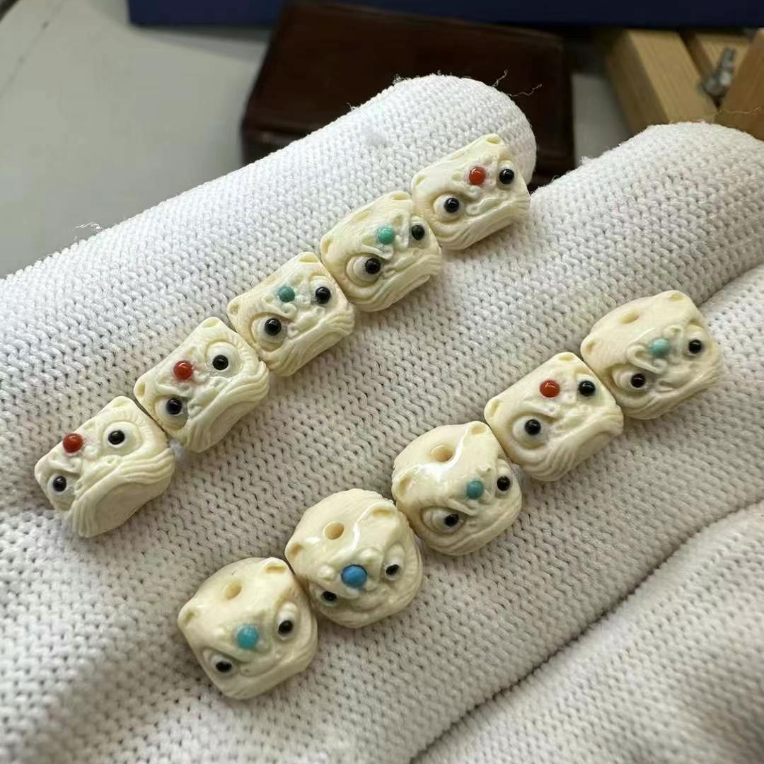 天然猛犸5A冰料醒狮配饰K0003