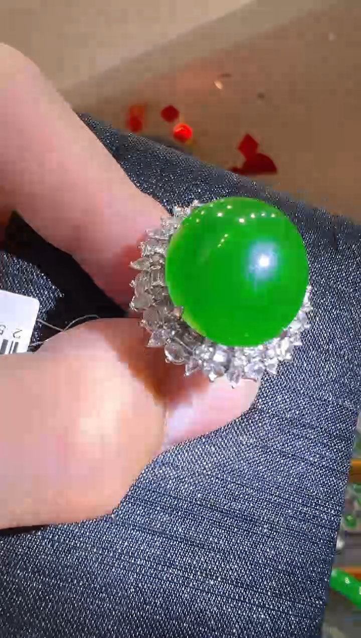 【闪购商品】翡翠戒指18K金镶嵌            