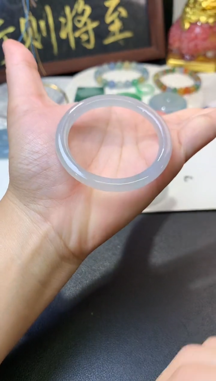 未镶嵌定制翡翠毛货