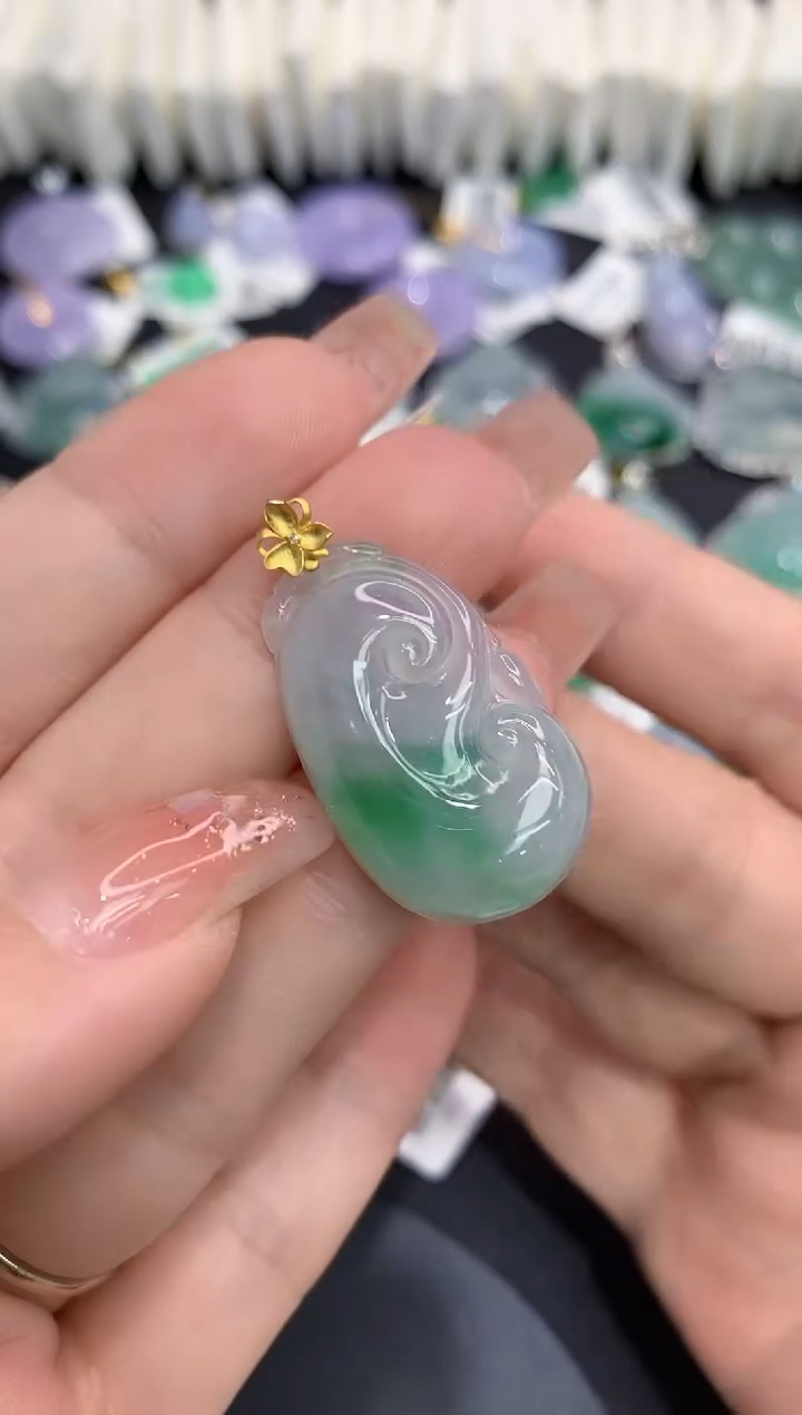 吊坠(不含链)18K金镶嵌翡翠11111111111111