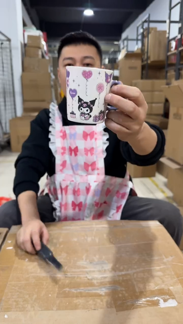 瓷片爱心把手库洛米马克杯