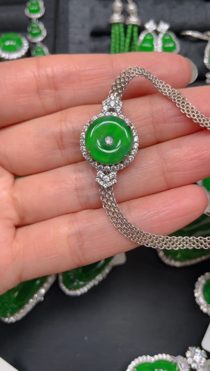 【闪购商品】翡翠手链银S925镶嵌翡翠
