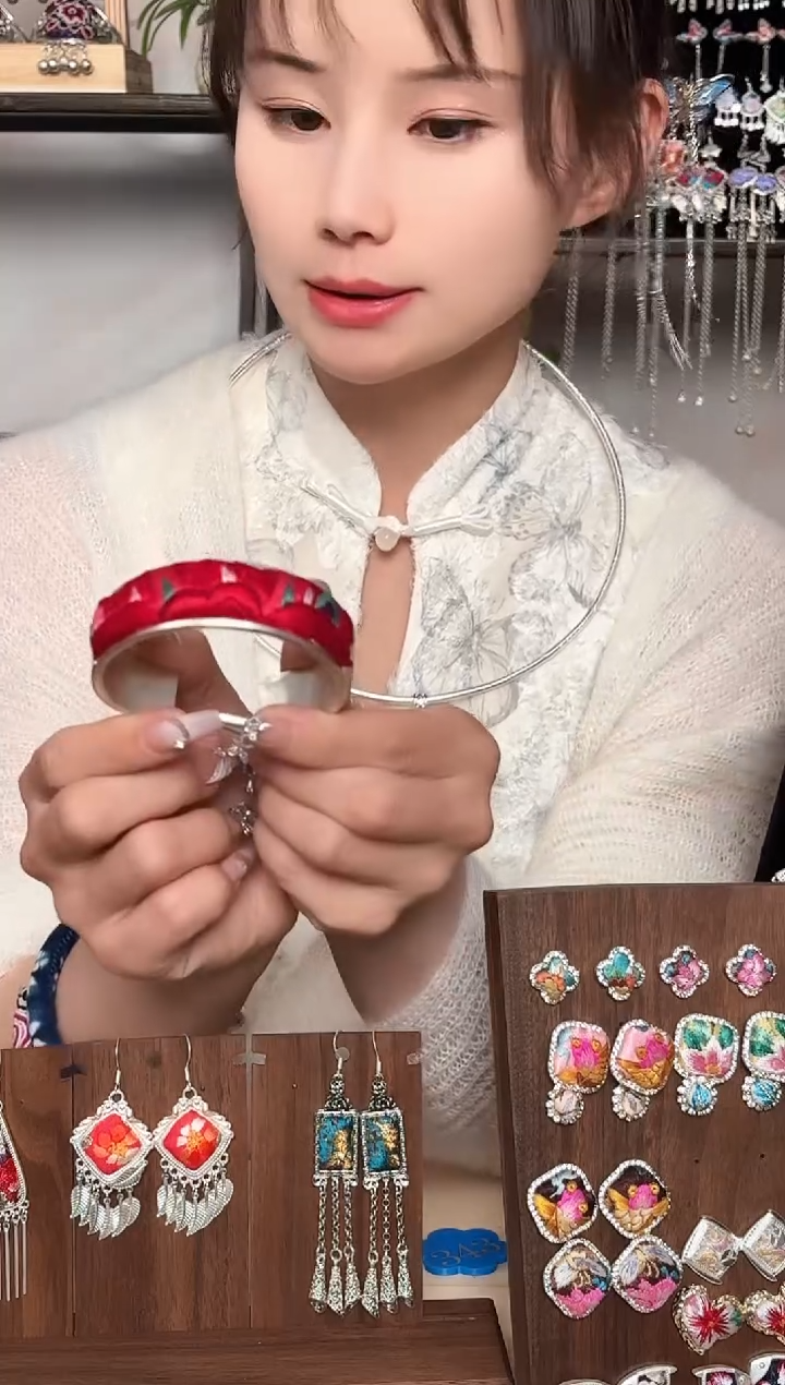 【闪购商品】织绣织绣民族风老绣日常必备耳饰288