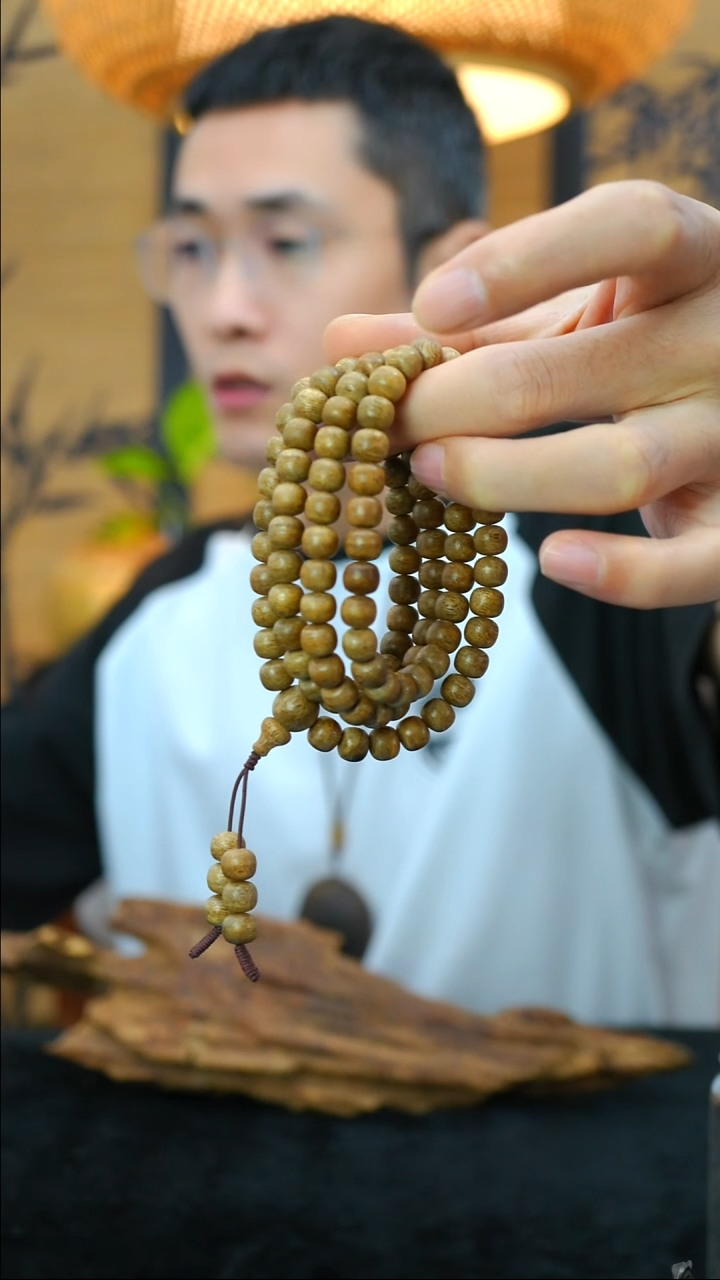 沉香手串海南黄油格沉香07x108桶珠多圈