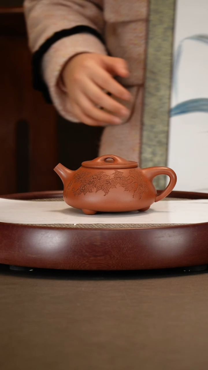 【闪购商品】紫砂茶壶【诸葛永南】底槽清景舟石瓢  380CC