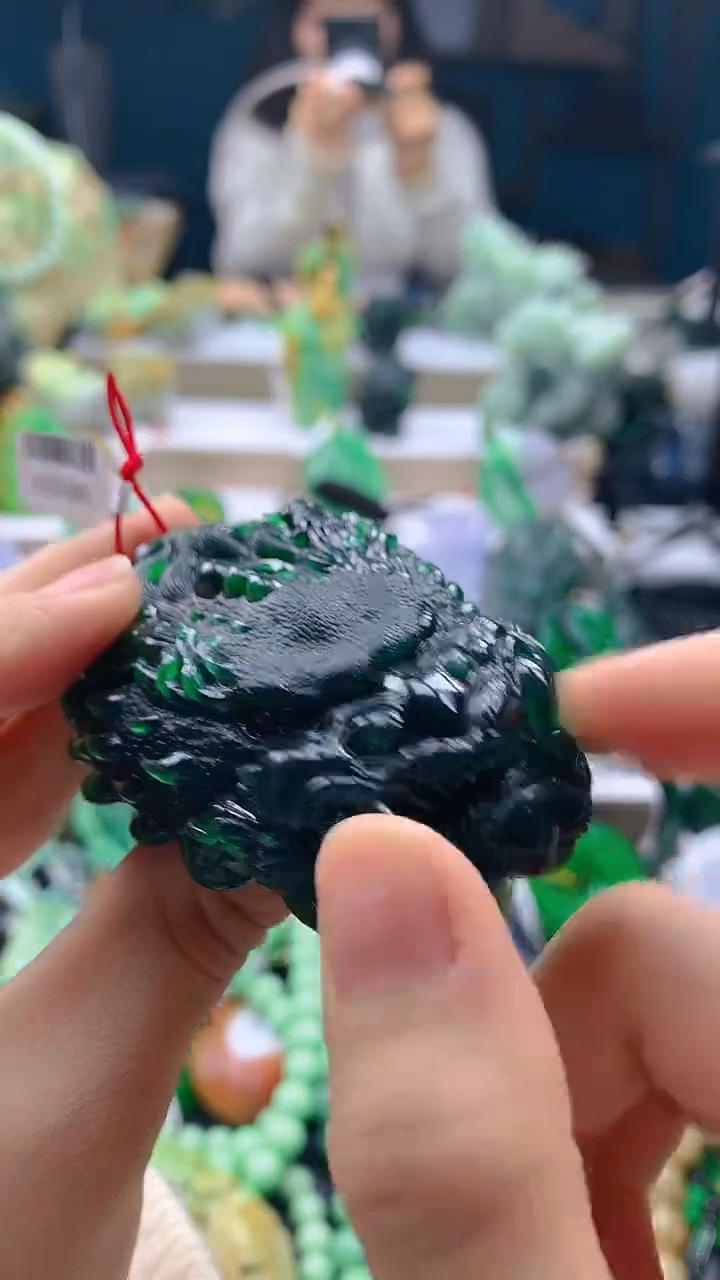 颈饰未镶嵌翡翠九*天然缅甸a货翡翠