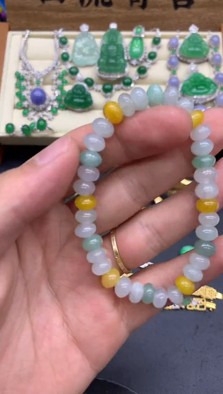 未镶嵌手串翡翠258-中国好珍宝